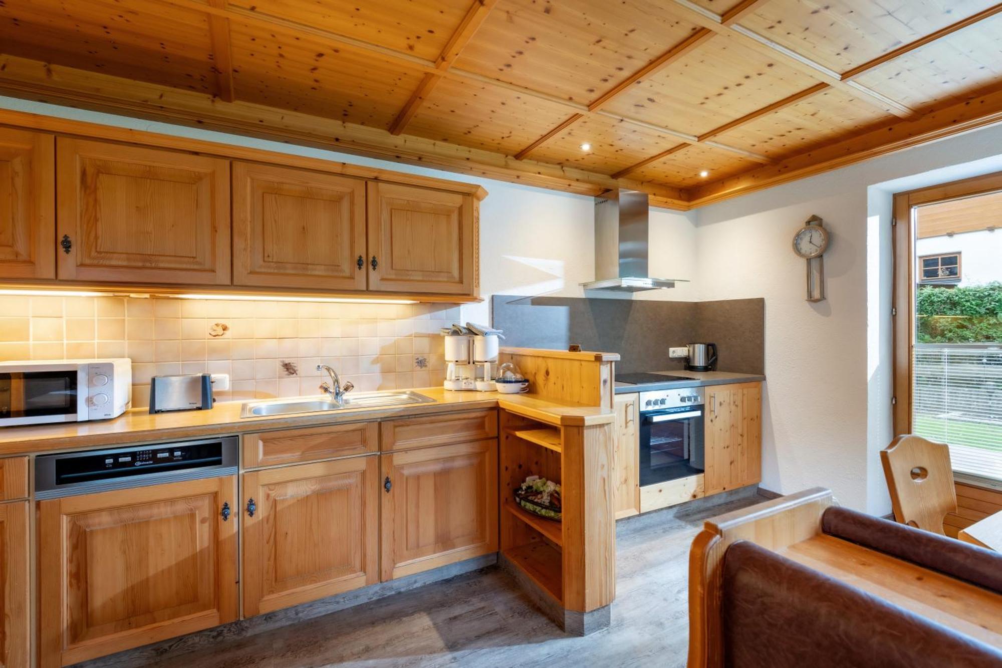 Haus Schroll Apartamento Ried im Zillertal Exterior foto